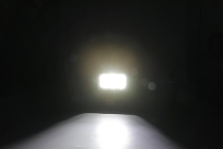 Proiector LED Halogen 42W - Alb, Lumina difuza cu lumina DRL galbena si rosie 12-24V [11]