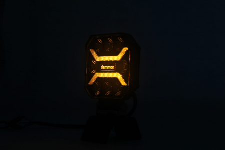 Led lampa cu halogen pentru camioane tractor, roll bar, ATV, jeep, utilaje agricole etc. alb si galben portocaliu, 10 x 110 x 37 mm E-mark E9, 27W 12-24V [10]