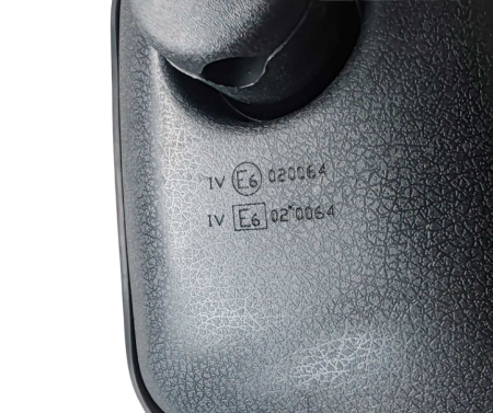 Oglinda universala exterioara laterala cu unghi larg  213 mm x 168 mm pentru camion, motostivuitor, utilaje de constructii si agricole, excavatoare, rulote si altele. [2]