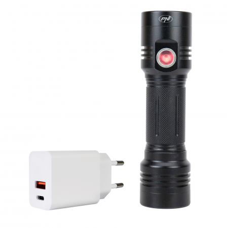Import - Pachet lanterna dubla PNI Adventure F200 din aluminiu cu LED, acumulator 4000mAh, 3 LED-uri cu deschidere mare si unul cu focus si alimentator PNI CHG300 cu port USB C, QC3.0, PD3.0, PPS si port USB-A
