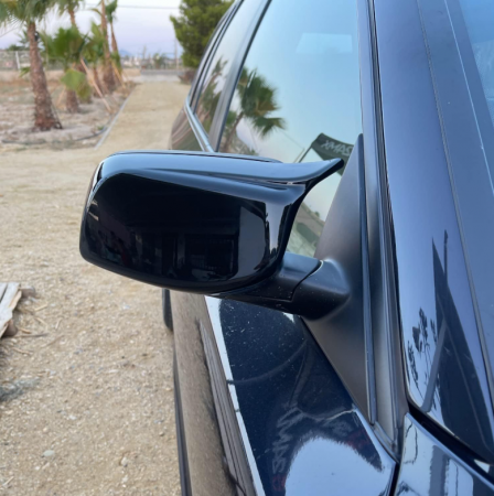 Set 2 Capace pentru Oglinzi, Tip Batman M Compatibile BMW E60 5 SERIES 2004-2007 PRE-FACELIFT [1]