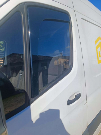 Set de 2 Paravanturi auto pentru geamuri față, pentru MERCEDES SPRINTER W907 2018-2024 [3]