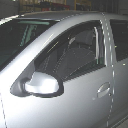 Dacia - Set deflectoare aer fata Dacia Logan Mcv 2 (2014- ); Sandero (2013- )