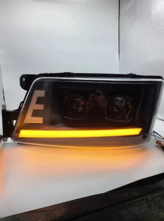 Set faruri LED 24V stanga + dreapta cu DRL pentru MAN TGX / TGS / TGL OEM 8125106496 / 8125106497 [4]