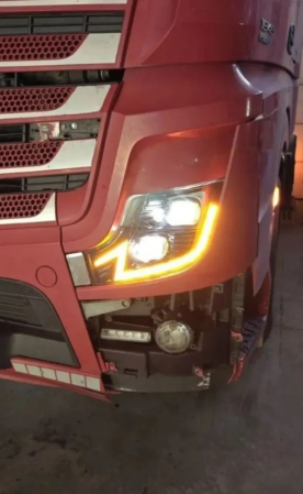 Set faruri LED 24V stanga + dreapta cu DRL pentru Mercedes Actros MP4/MP5 OEM 9608200239 / 9608200339 / 9608200439 / 9608200539 [7]