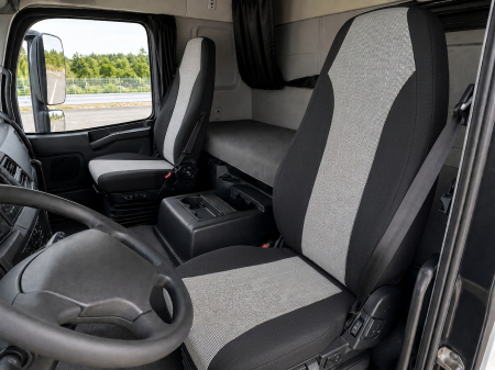 Noutati Flexzon - Set Huse Scaune Camion pentru Volvo FH12 2002-2012, Textil, Negru-Gri, 4 Piese