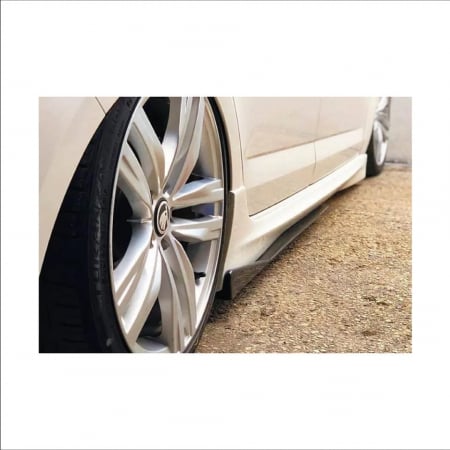 Tunning Auto - Set prelungiri ornament praguri laterale tuning / Lungime: 74,5 cm / Culoare: negru lucios