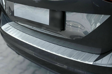 Ornament inox portbagaj crom VW Touran II   2015-2019 [1]