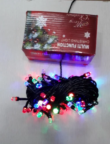 Instaltie Brad - Lumini LED multicolore 140 de lumini