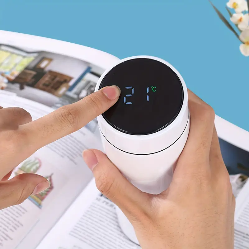 Termos Portabil cu Afisaj Electronic Digital pentru Bauturi Calde sau Reci- Culoare NEGRU [1]