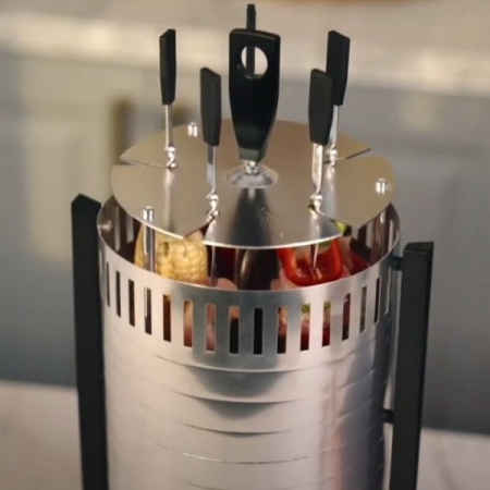 Gratar vertical argintiu, putere 900W, rotatie automata, 5 bete pentru frigarui [5]