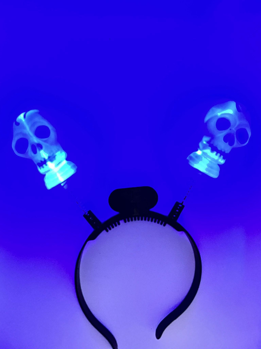 Coroniță LED cu Cranii Colorate [6]