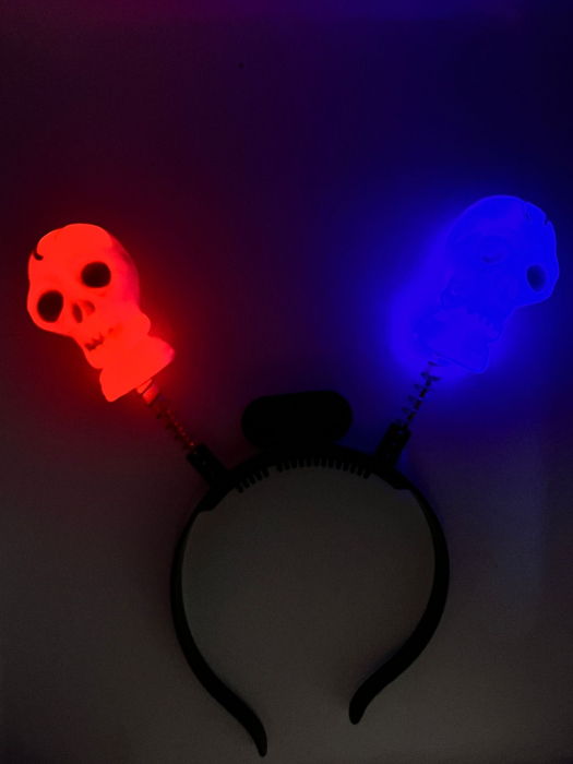 Coroniță LED cu Cranii Colorate [3]