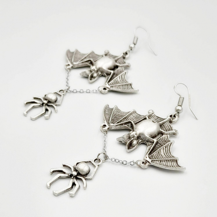 Cercei Zamac Argintat Liliac [2]