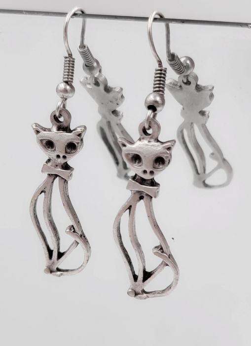 Cercei Zamac Argintat Pisica [2]