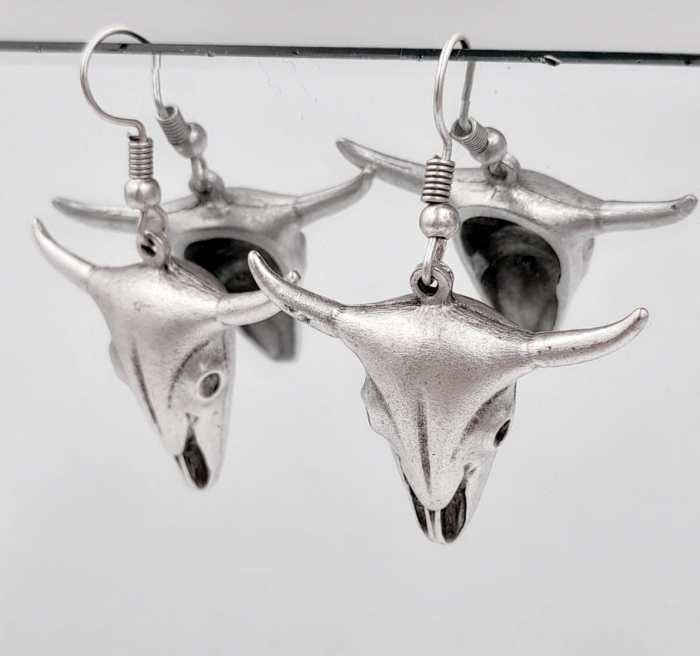 Cercei Zamac Argintat Craniu Bivol [5]