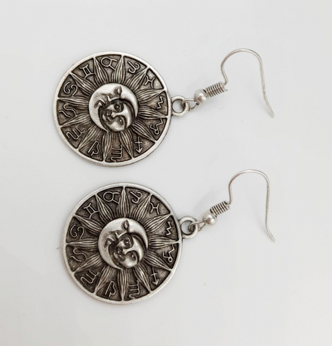 Cercei Zamac Argintat Soare, Luna si Zodiac [4]