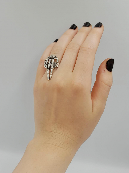 Inel Reglabil Zamac Argintat Mana Schelet [3]