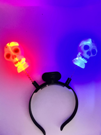 Halloween - Coroniță LED cu Cranii Colorate