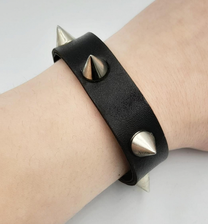 Brățări - Bratara Spikes