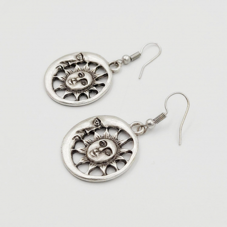 Cercei Zamac Argintat Soare si Luna [2]