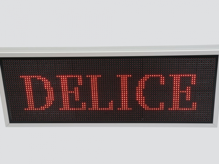 Reclama luminoasa LED pentru COFETARIE, dimensiuni 1050mm x 410mm, P10 LED-uri rosii [8]