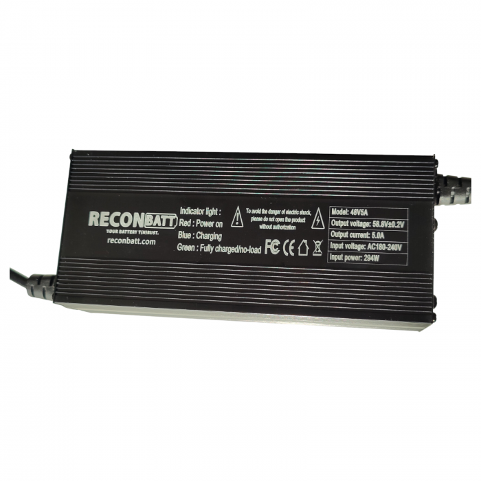 Incarcator 58.8V 5A Pentru baterie Li-Ion 14S de 52V Incarcare Rapida Si Eficienta [2]