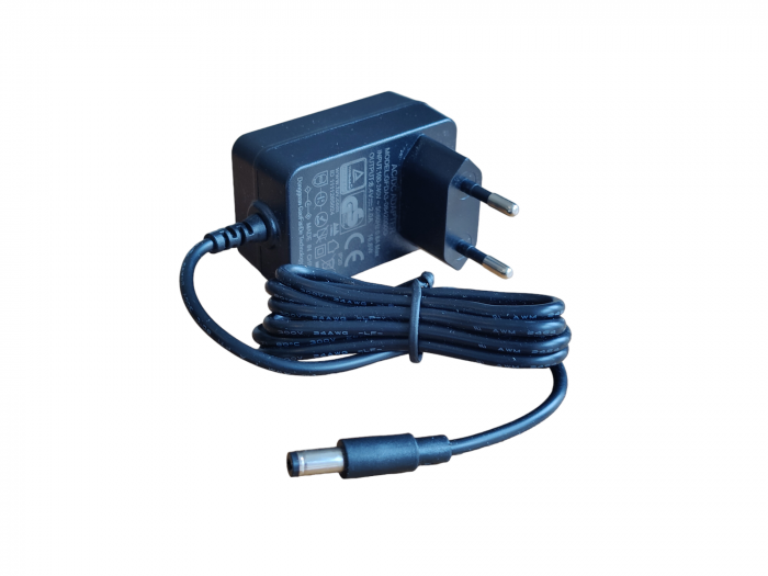 Incarcator 8.4V/ 2A pentru baterie Li-Ion [2]