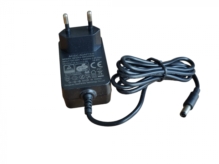 Incarcator 8.4V/ 2A pentru baterie Li-Ion [7]