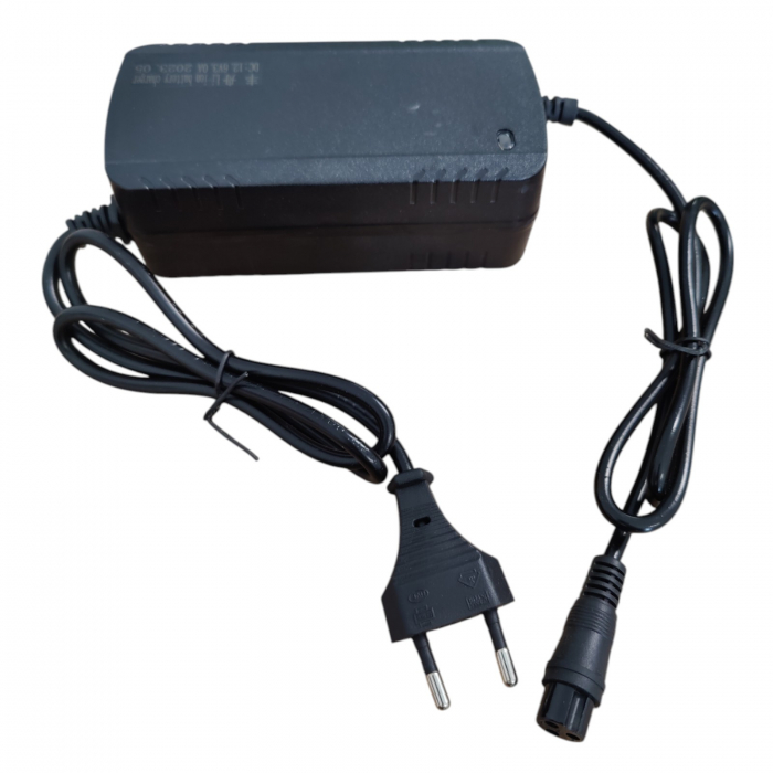 Incarcator12.6V 3A pentru Baterii Li-Ion [5]