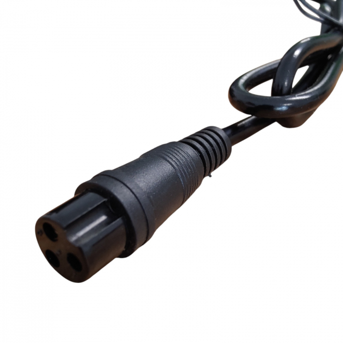 Incarcator12.6V 3A pentru Baterii Li-Ion [4]