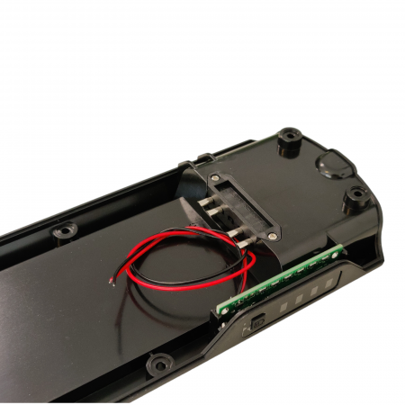 Carcasa REENTION DP-9 pentru baterie bicicleta electrica 36V, 48V sau 52V, 91 celule tip 18650, mufa incarcare 5A si siguranta fuzibila [3]