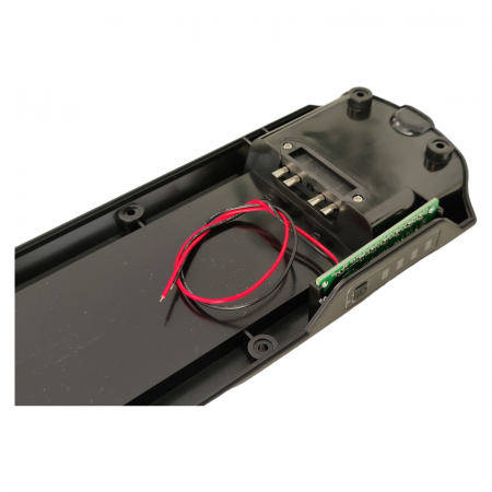 Carcasa REENTION Polly DP-2170-5 DP-5 pentru baterie bicicleta electrica 48V, 56 celule tip 21700, mufa incarcare 2A si buton ON/OFF [5]