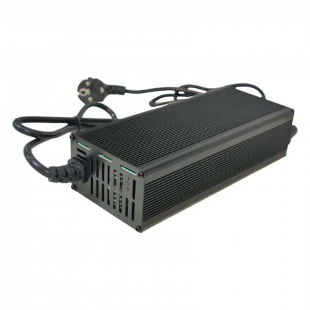 Incarcator 12.6V 20A Pentru baterie Li-Ion de 12V- Incarcare Rapida Si Eficienta [3]
