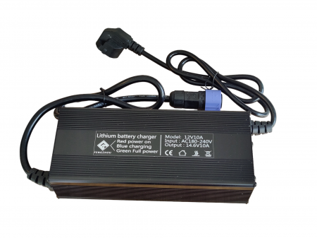 Produse - Incarcator LiFePO4 14.6V 10A - Incarcare Rapida si Eficienta pentru Baterii LFP