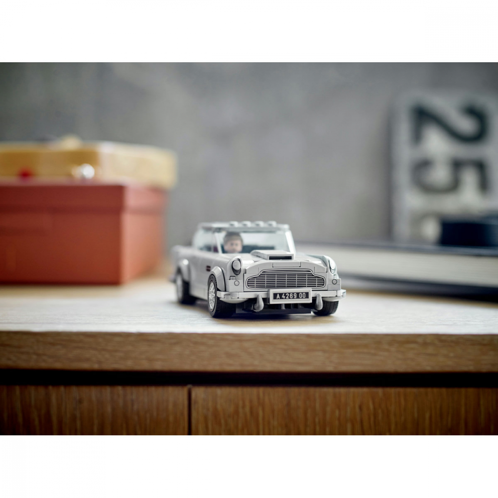 007 Aston Martin DB5 [6]