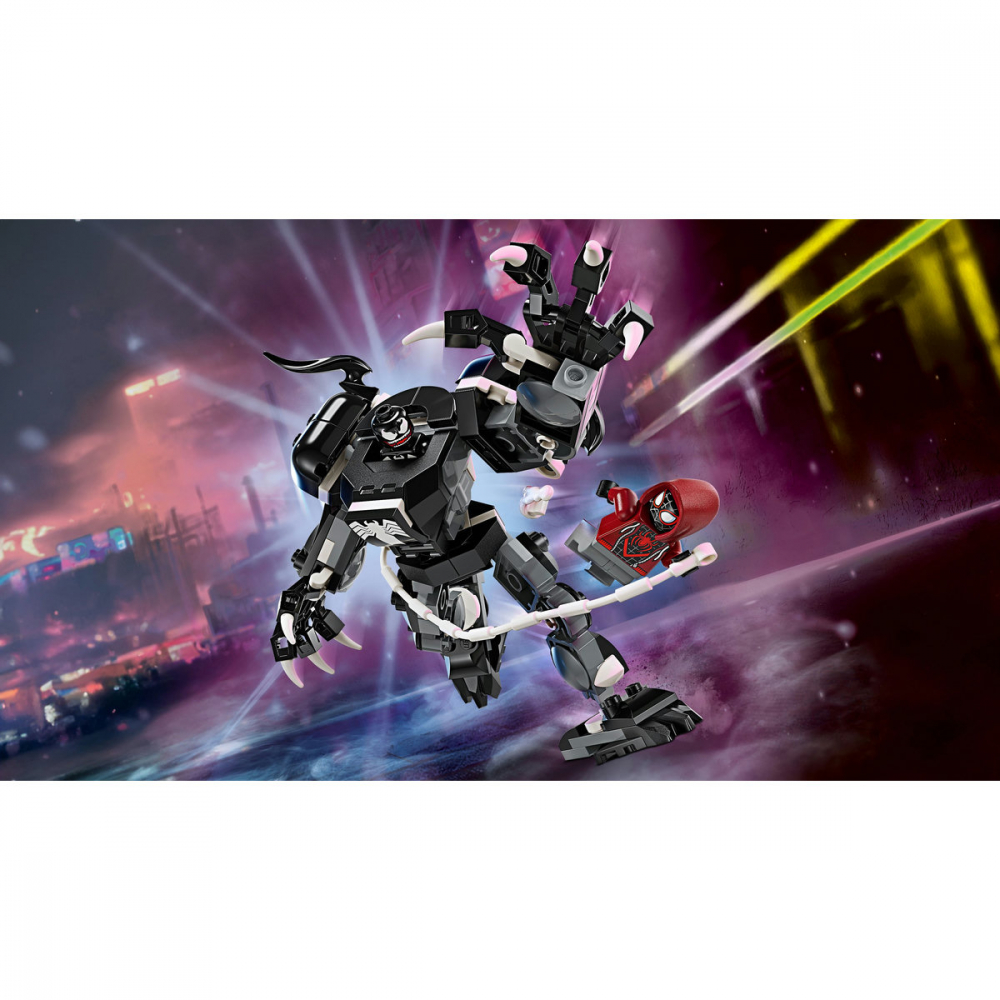 Armura de robot a lui Venom vs Miles Morales [10]