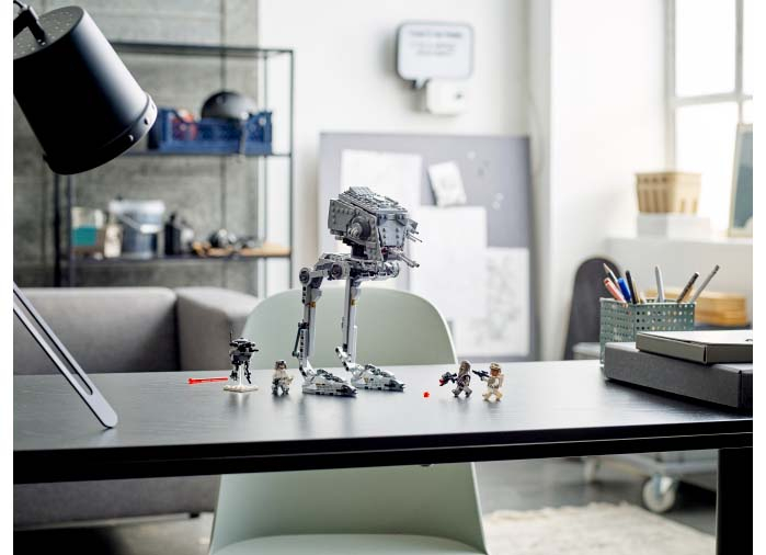 AT-ST Hoth [10]