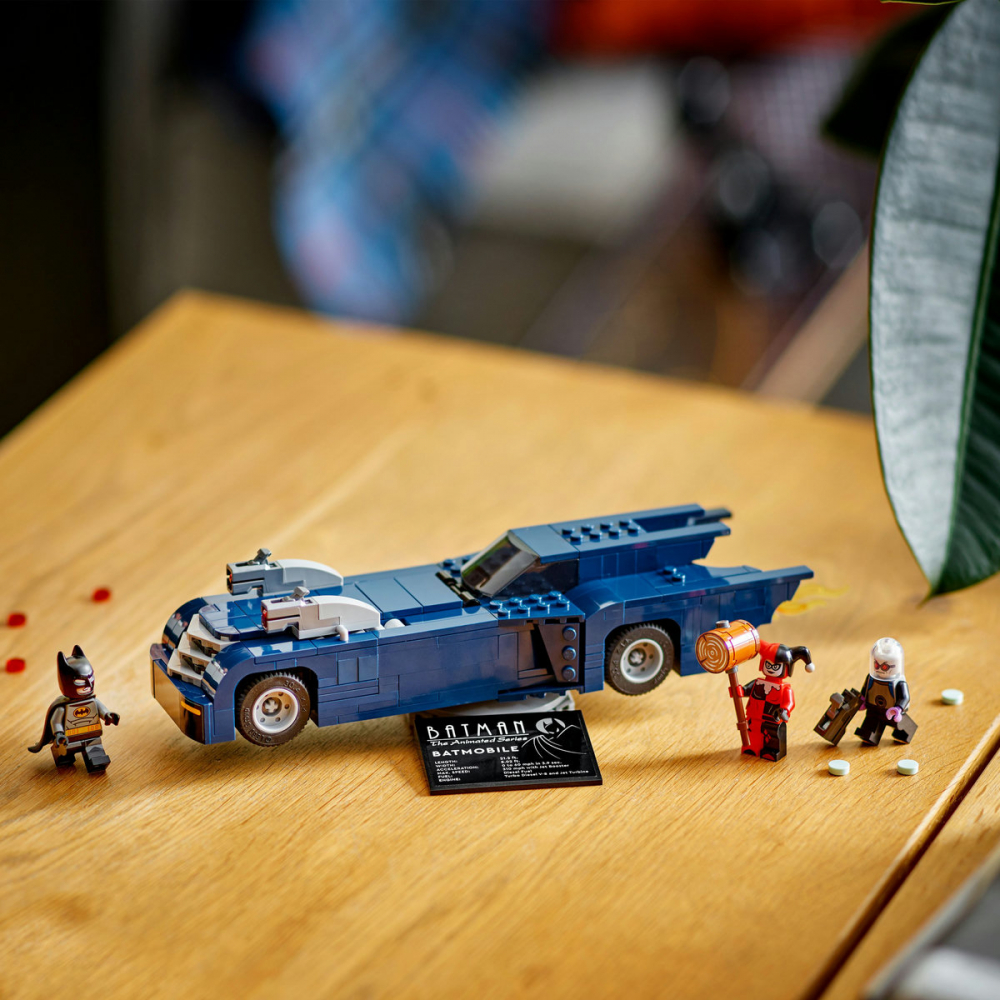 Batman™ cu  Batmobile™ vs Harley Quinn™ si Mr. Freeze™ [6]