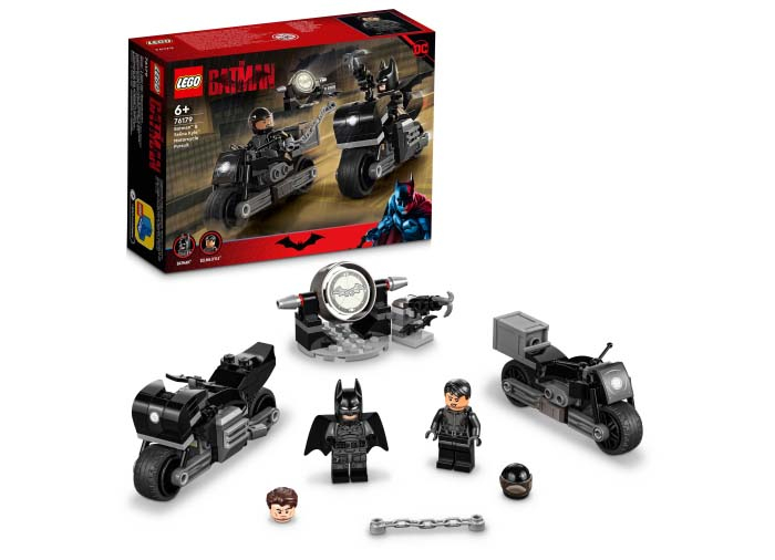 Batman & Selina Kyle Umarirea cu motociclete [1]