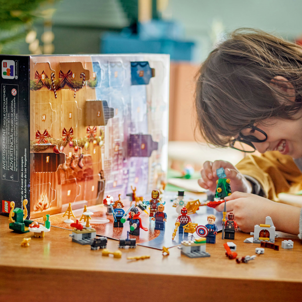 Calendar de Craciun LEGO Marvel Super Heroes [4]