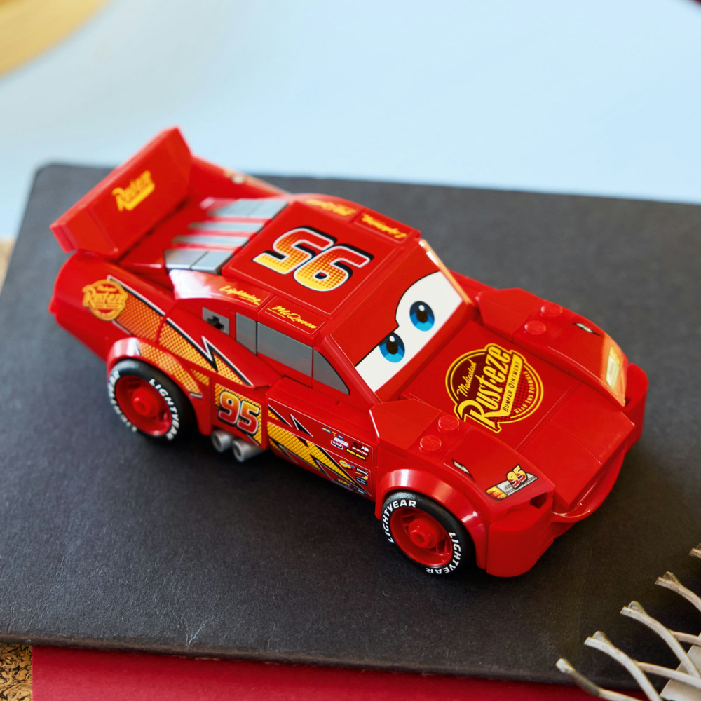 Fulger McQueen [8]