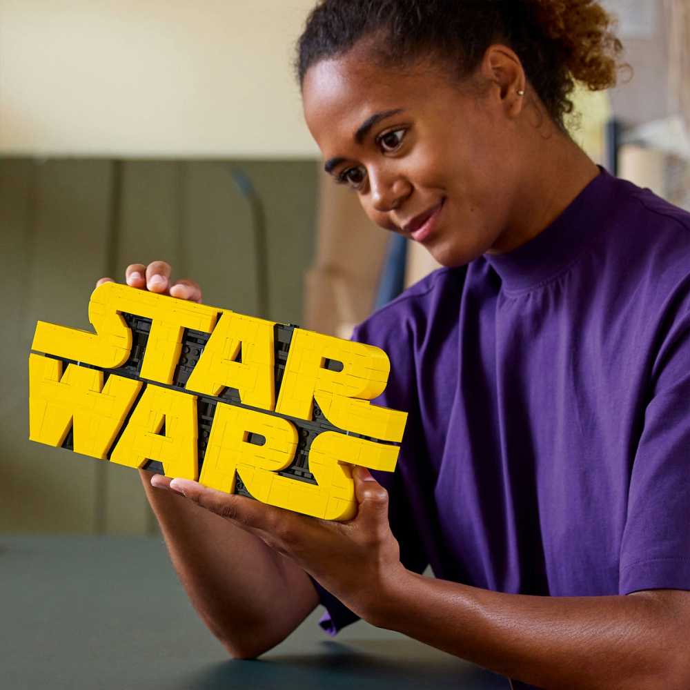 Logoul Star Wars din caramizi [4]