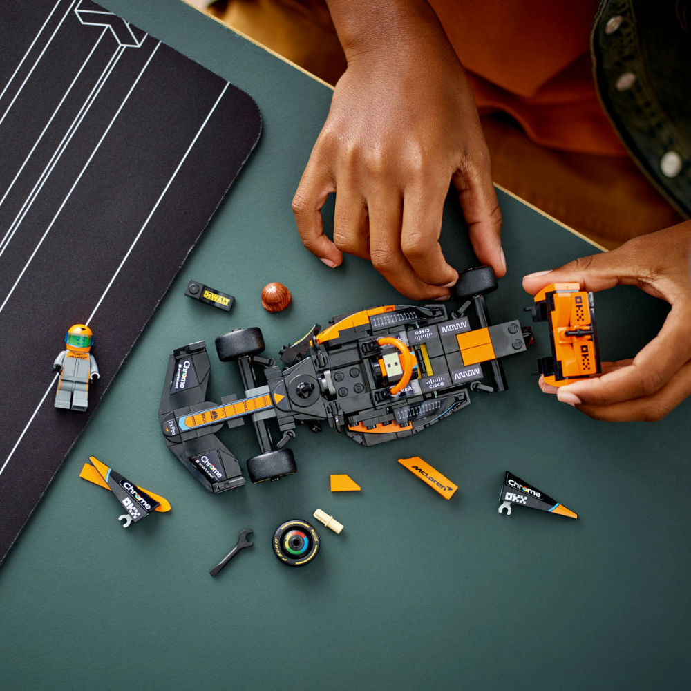McLaren Formula 1 [4]