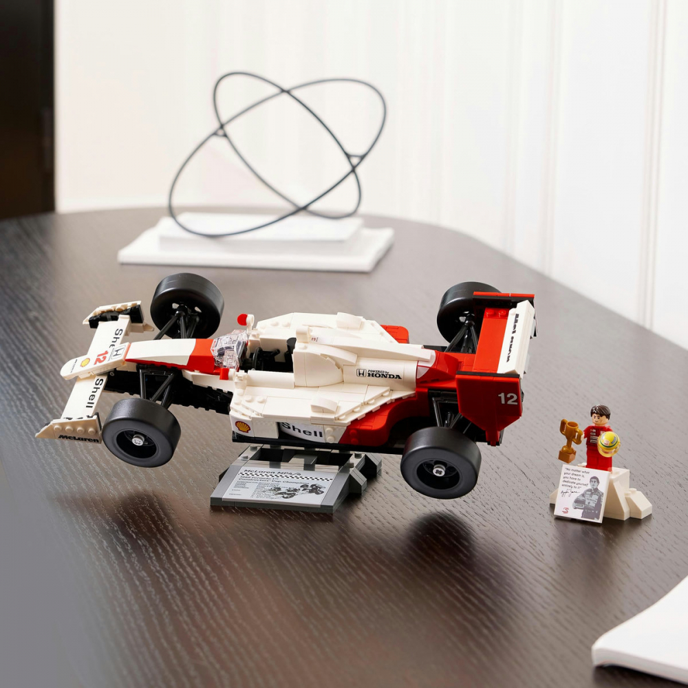 McLaren MP4/4 si Ayrton Senna [8]