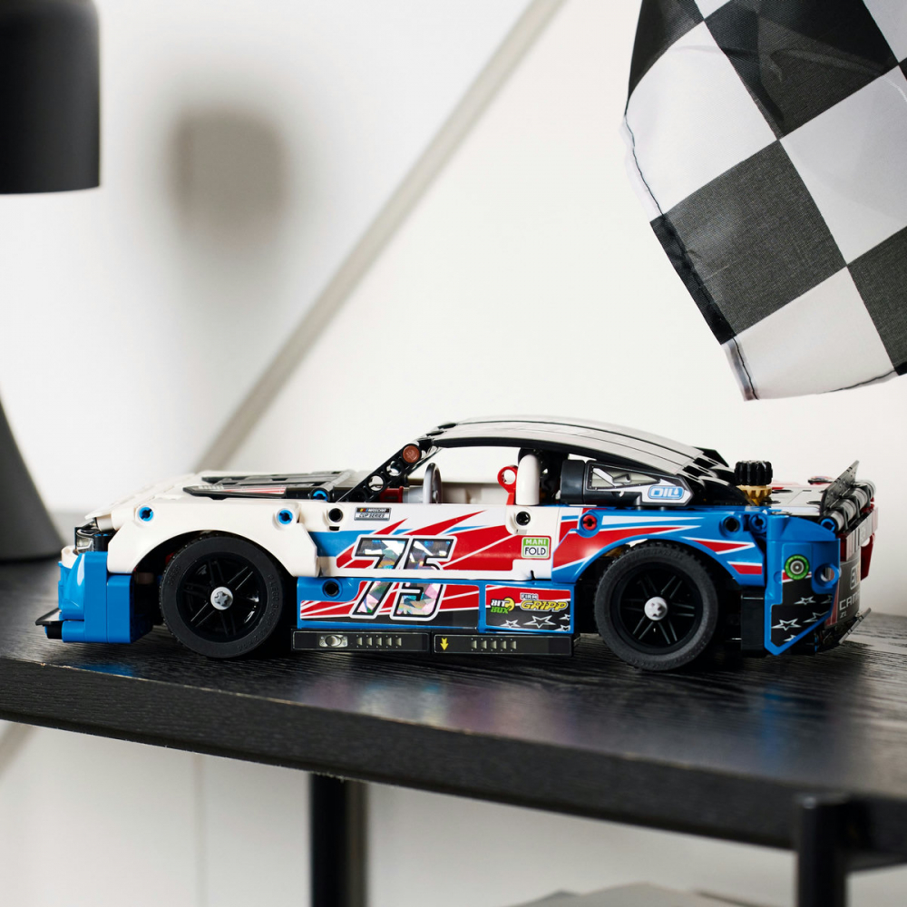 NASCAR® Next Gen Chevrolet Camaro ZL1 [6]