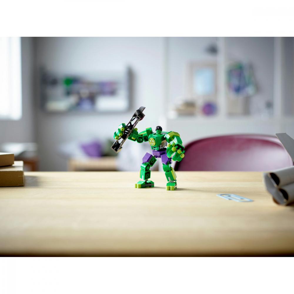Robot Hulk [6]