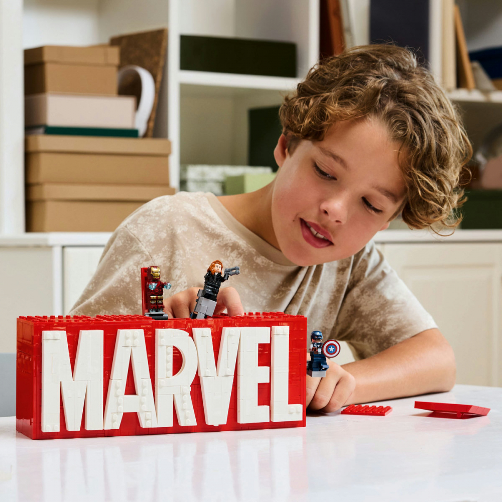 Sigla si minifigurine MARVEL [5]