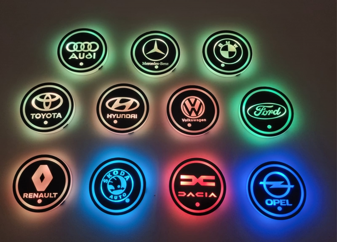 Suport auto pentru pahare cu lumina inteligenta LED cu logo SEAT, 7 cuori [7]