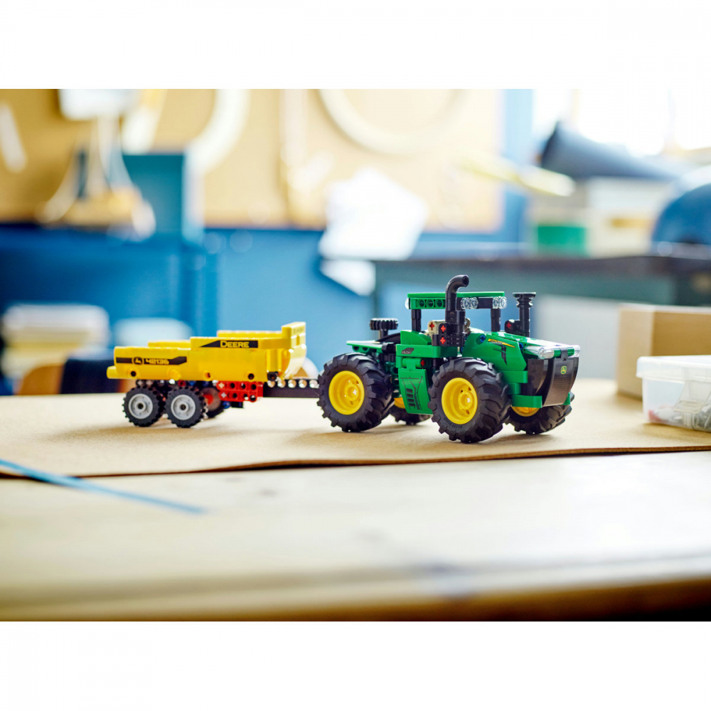 Tractor John Deere [6]